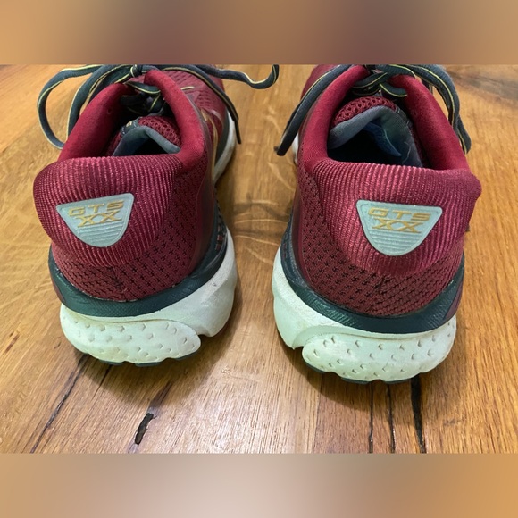 Brooks Adrenaline Superfeet Maroon Athletic Shoes, Excellent Condition, Sz 10.5 - Picture 4 of 10